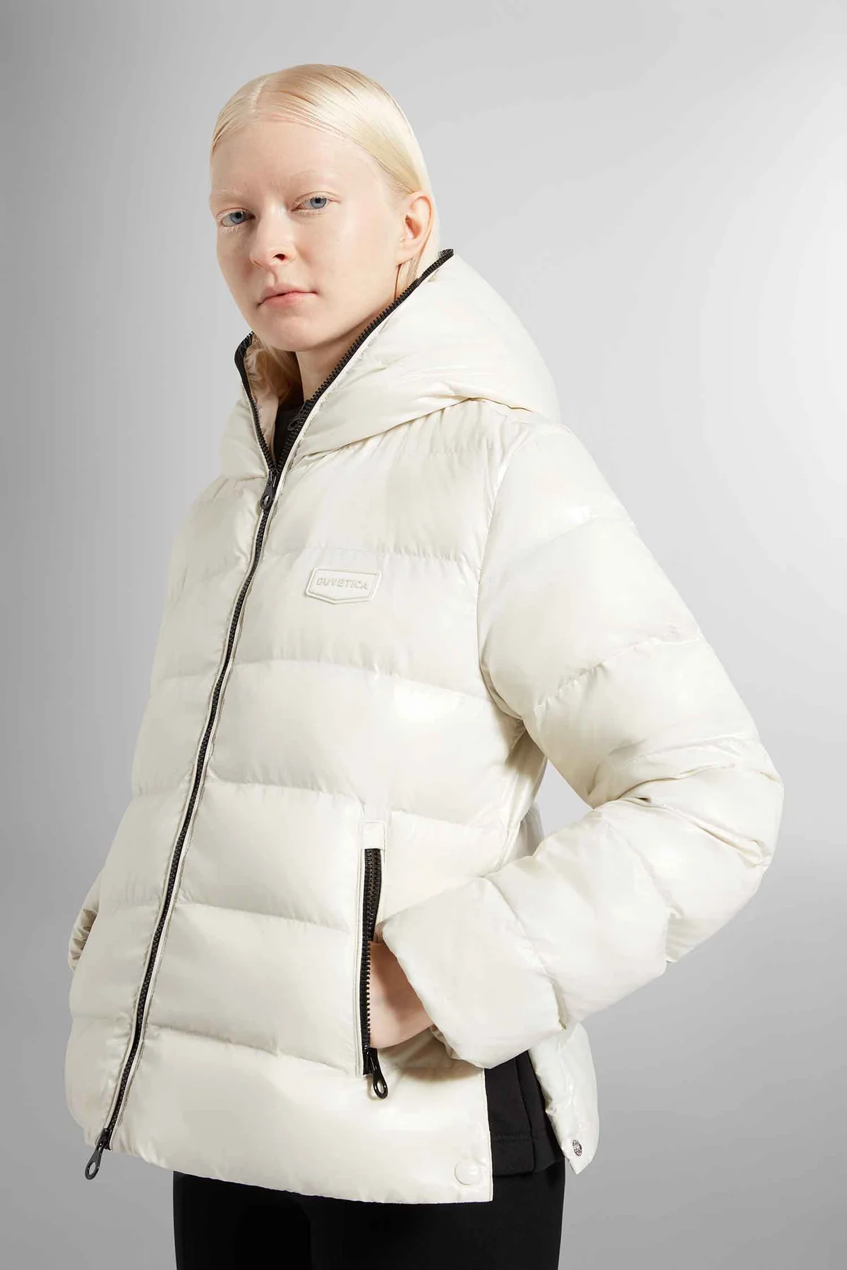 222-VDDJ00825K0001_BGL_5_1200x1800