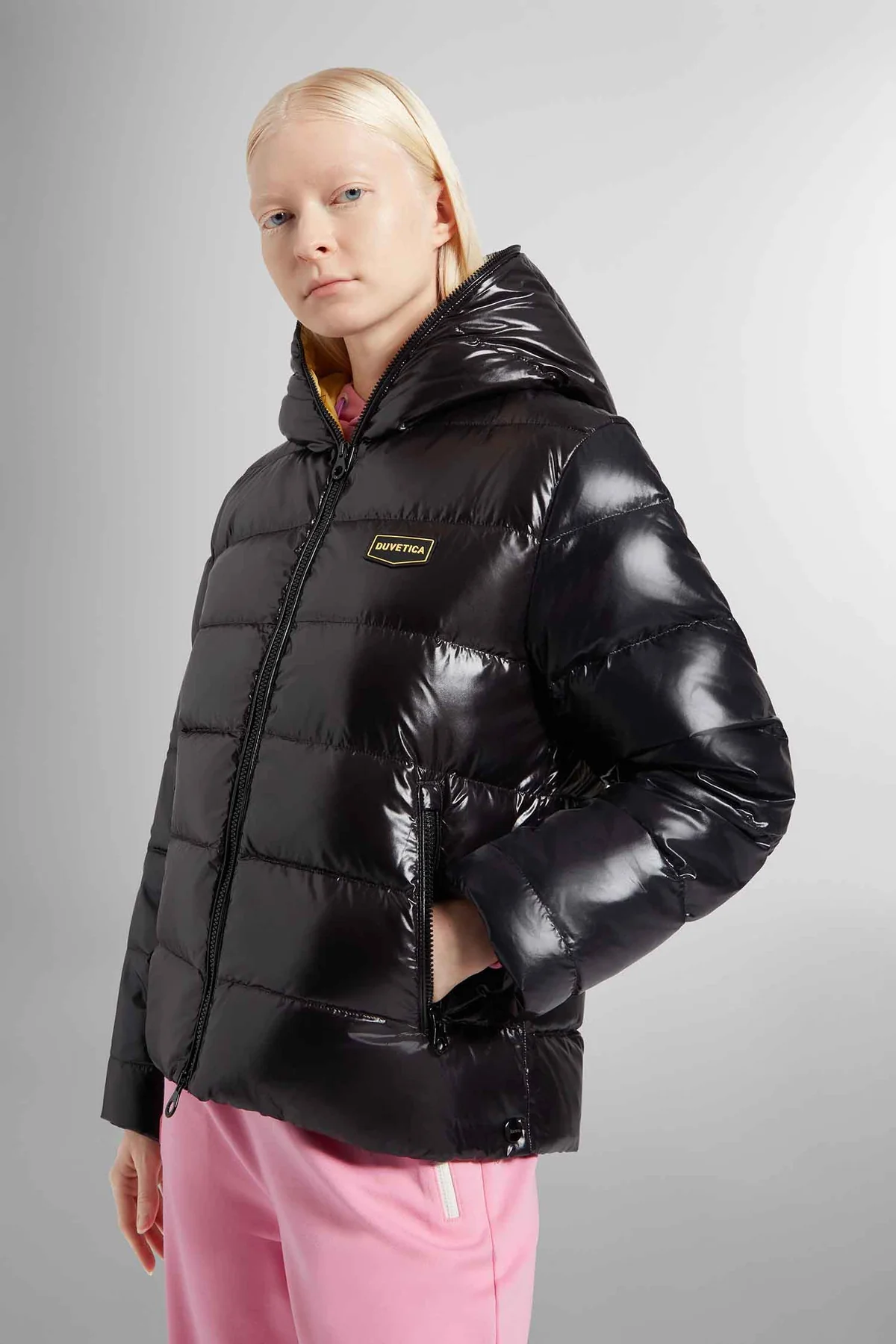 222-VDDJ00825K0001_BKS_5_1200x1800