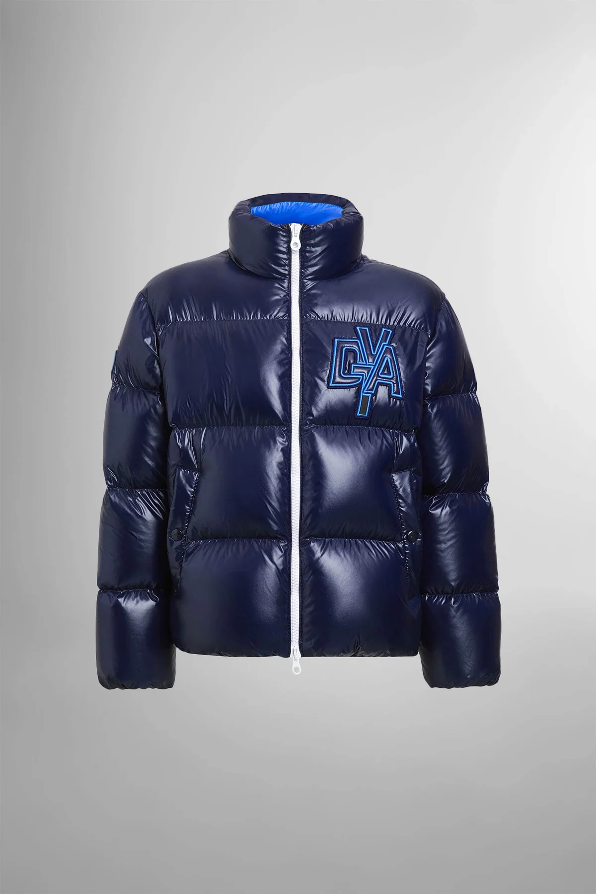 222-VUDJ08326K0001_NYS_1_1200x1800